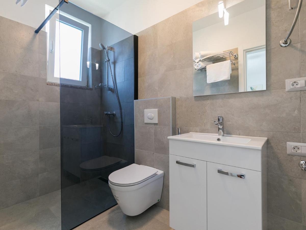 Nadija Apartmani Porec Bagian luar foto