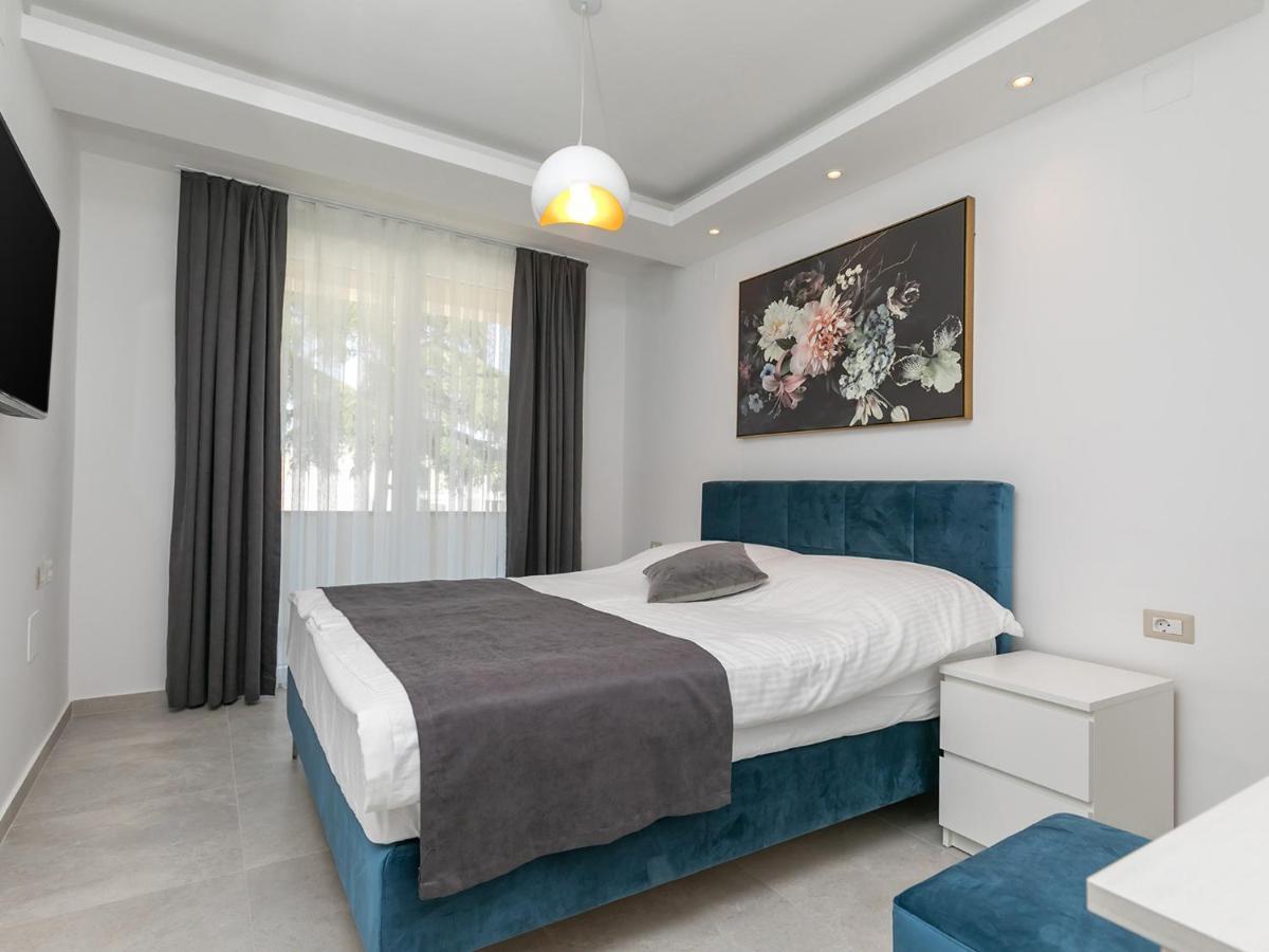 Nadija Apartmani Porec Bagian luar foto
